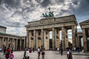 Griechische Gemeinde Berlin: Aufruf zur Beteiligung von Schülern für Griechisch an Berliner Schulen!